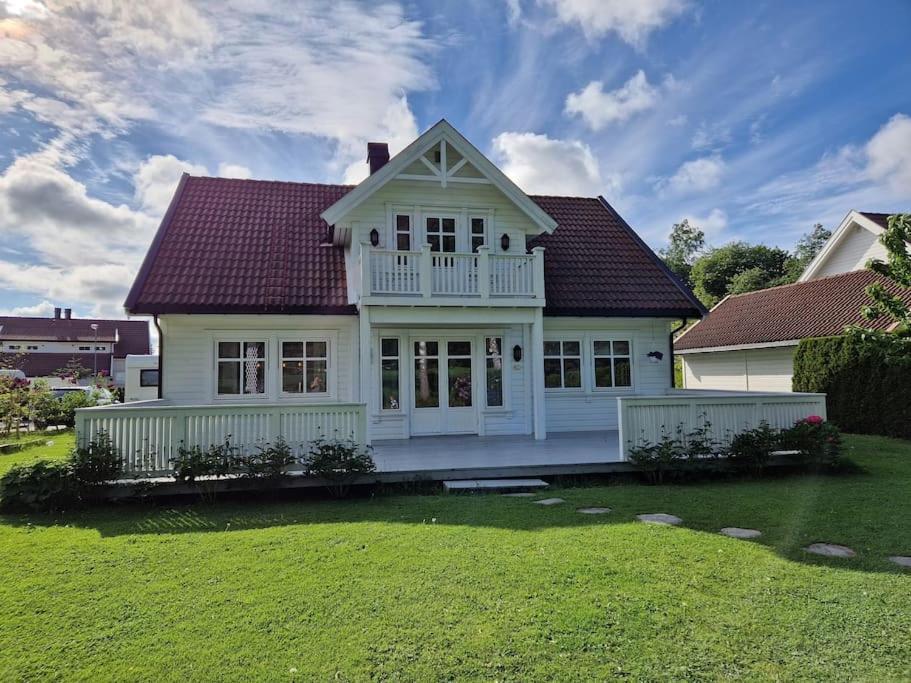 גרימסטאד Hus Pa Sorlandet - Grimstad מראה חיצוני תמונה